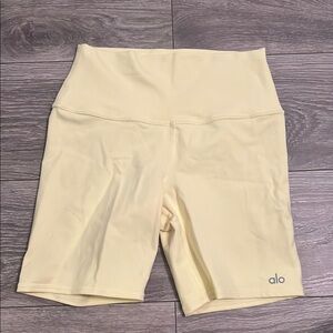 Alo bike short small